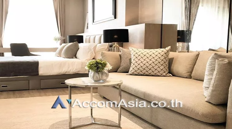  Condominium For Rent in Sukhumvit, Bangkok  near BTS Ekkamai (AA24594)