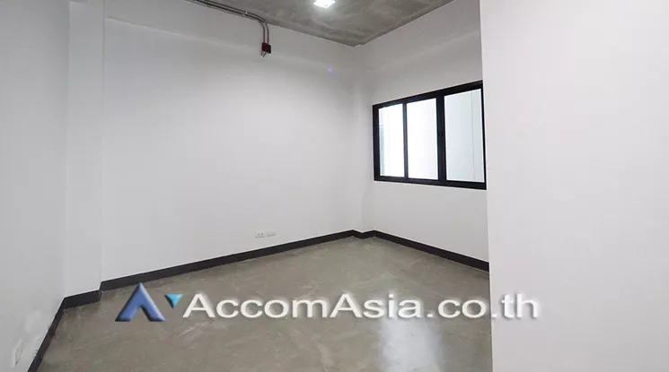  Office space For Rent in Sukhumvit, Bangkok  near BTS Thong Lo (AA24606)