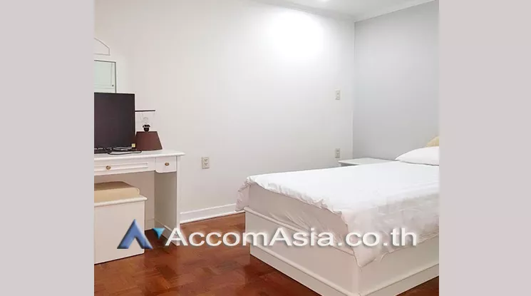  1 Bedroom  Condominium For Rent in Sukhumvit, Bangkok  near BTS Phrom Phong (AA24644)