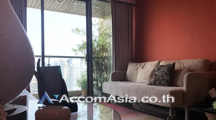 Lake View, Big Balcony, Pet friendly |  3 Bedrooms  Condominium For Sale in Sukhumvit, Bangkok  near BTS Asok - MRT Sukhumvit (AA24745)