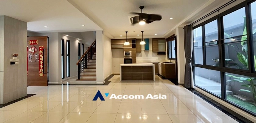 12  5 br House For Rent in Bang Na ,Bangkok BTS Bang Na at House in Compound AA24780