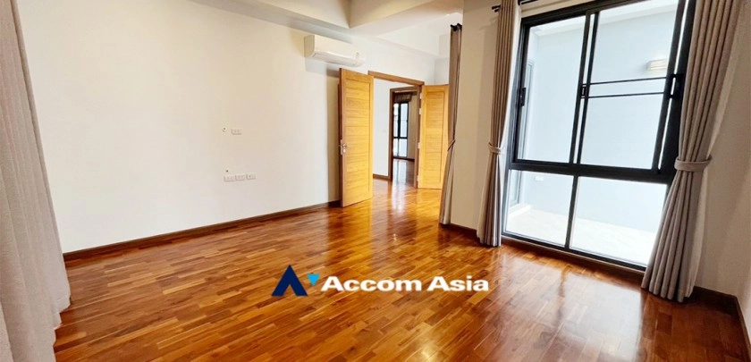 41  5 br House For Rent in Bang Na ,Bangkok BTS Bang Na at House in Compound AA24780