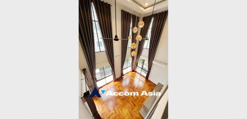 6  5 br House For Rent in Bang Na ,Bangkok BTS Bang Na at House in Compound AA24780