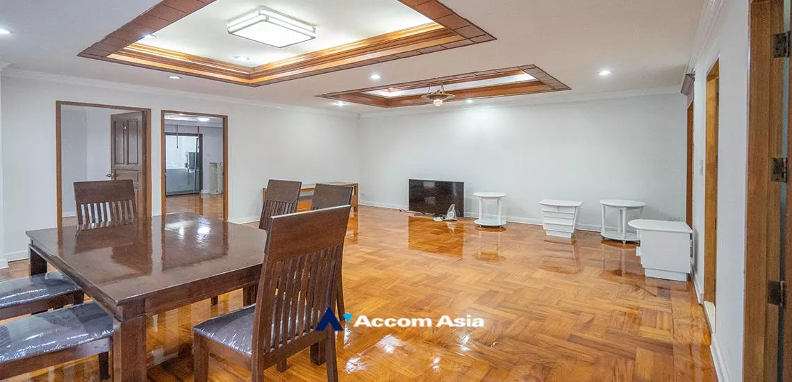 Big Balcony, Pet friendly |  2 Bedrooms  Apartment For Rent in Sukhumvit, Bangkok  near BTS Phrom Phong (AA24784)