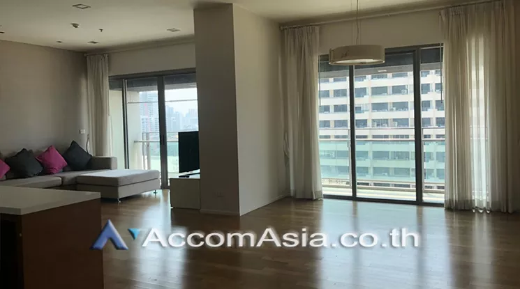 Pet friendly |  3 Bedrooms  Condominium For Rent in Sukhumvit, Bangkok  near BTS Phrom Phong (AA24786)