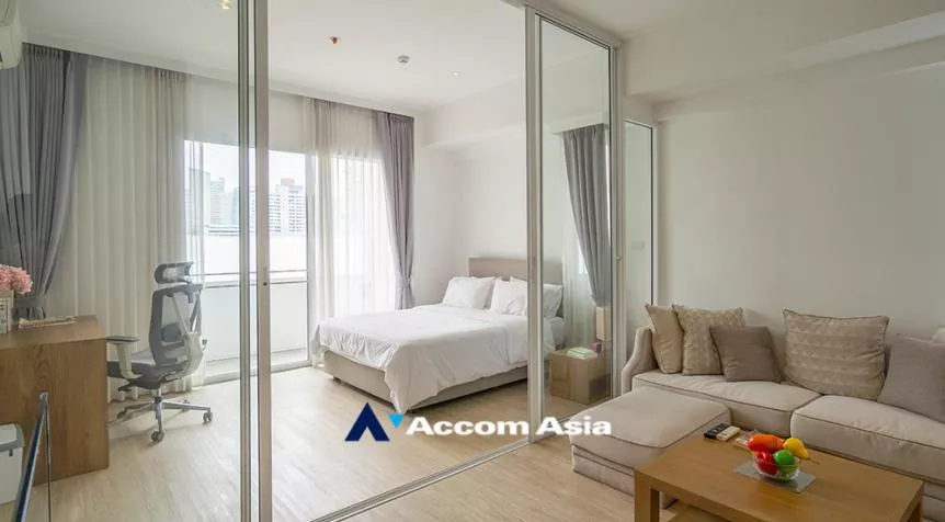  1 Bedroom  Apartment For Rent in Sukhumvit, Bangkok  near BTS Thong Lo (AA24809)