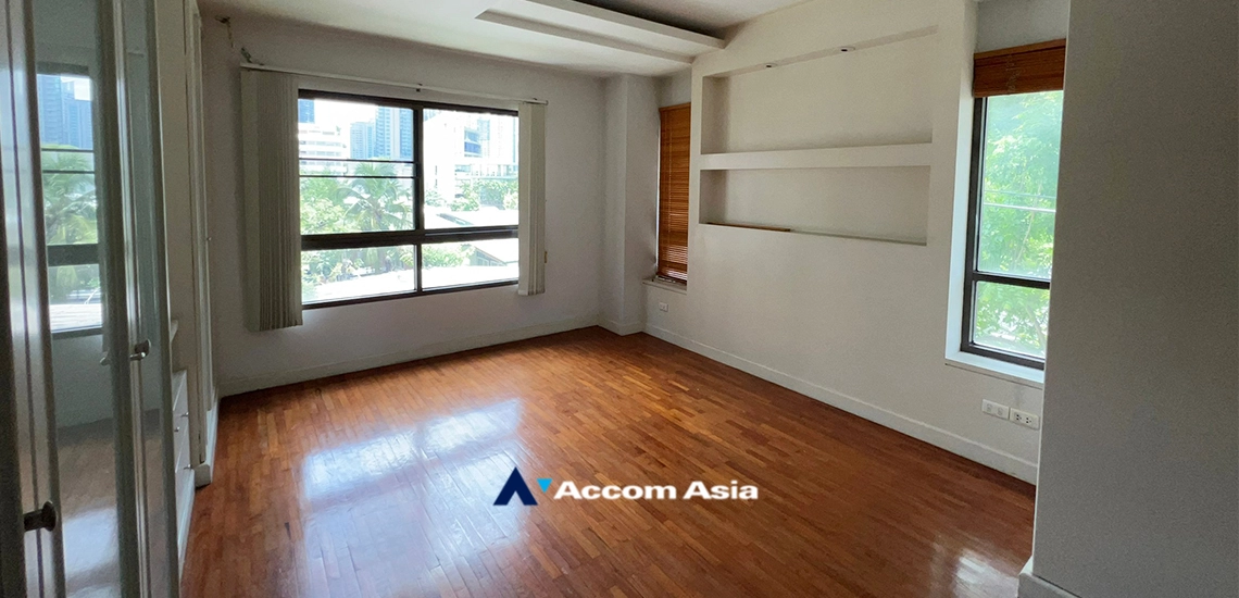 10  2 br Condominium For Sale in Ploenchit ,Bangkok BTS Ploenchit at Baan Ploenchit AA24841