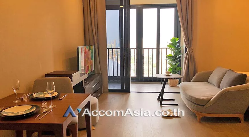  1 Bedroom  Condominium For Rent & Sale in Sukhumvit, Bangkok  near BTS Asok - MRT Sukhumvit (AA24842)