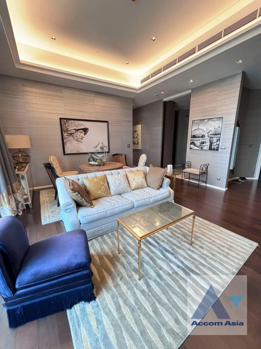 Fully Furnished |  3 Bedrooms  Condominium For Rent in Sukhumvit, Bangkok  near BTS Phrom Phong (AA24874)