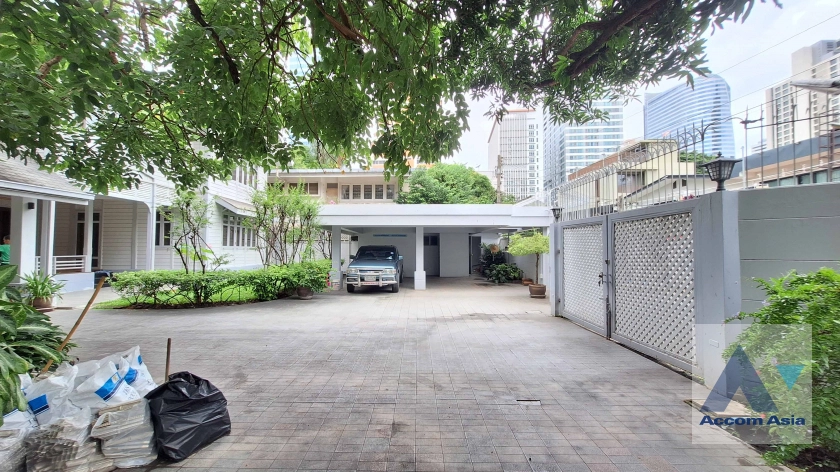 Private Swimming Pool house for rent in Sathorn, Bangkok Code 6000303