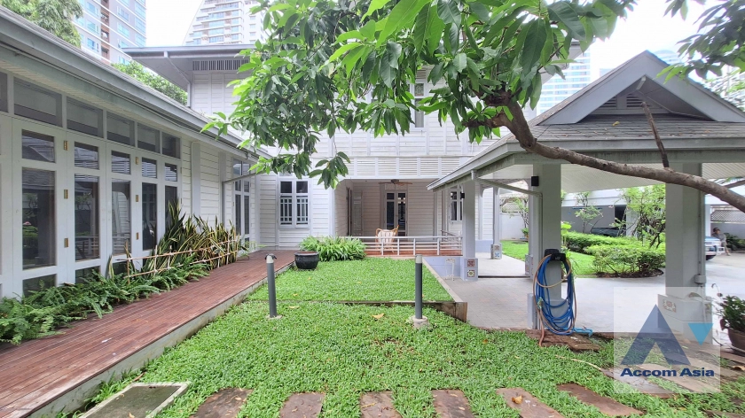 5  3 br House For Rent in sathorn ,Bangkok BTS Surasak 6000303