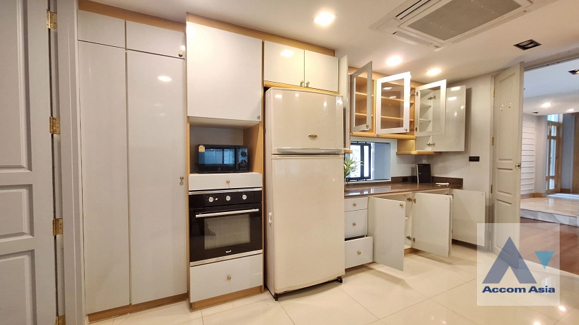 12  3 br House For Rent in sathorn ,Bangkok BTS Surasak 6000303