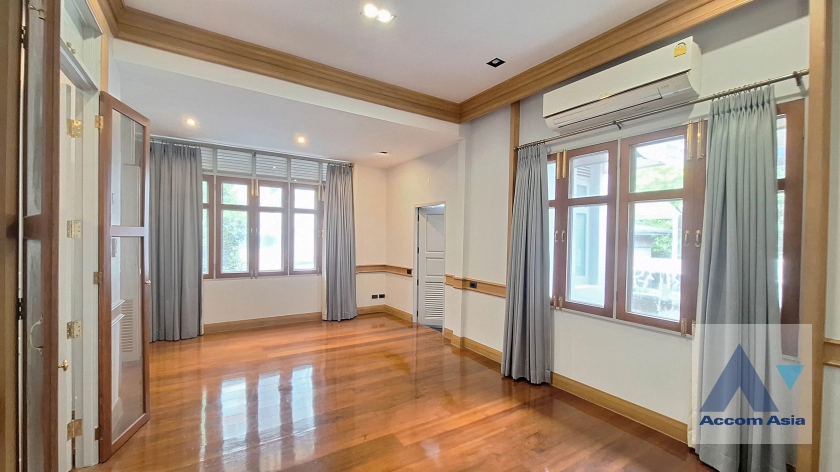 20  3 br House For Rent in sathorn ,Bangkok BTS Surasak 6000303