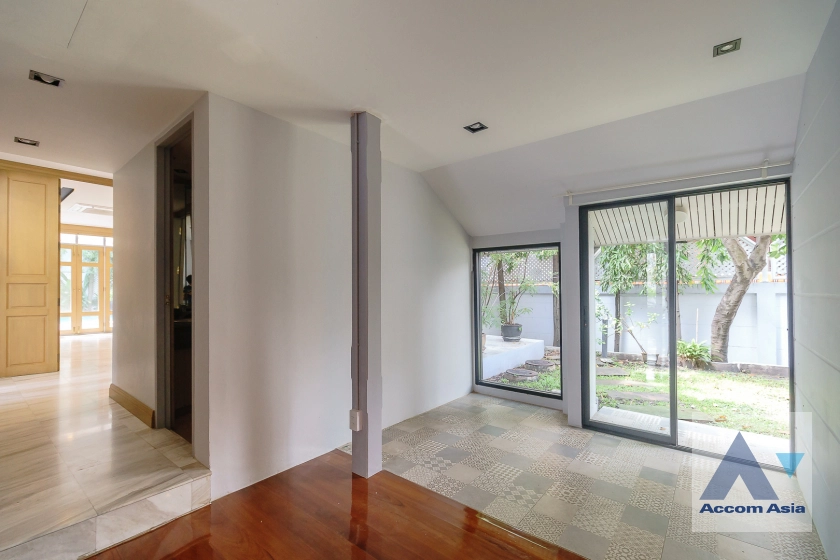 19  3 br House For Rent in Sathorn ,Bangkok BTS Surasak 6000303