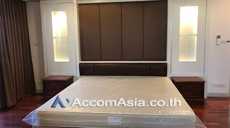  2 Bedrooms  Condominium For Rent in Sukhumvit, Bangkok  near BTS Phrom Phong (AA24892)