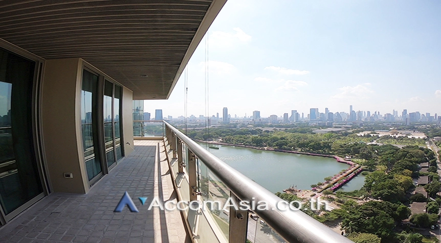 Exclusive, Lake View, Big Balcony, Pet friendly |  2 Bedrooms  Condominium For Rent in Sukhumvit, Bangkok  near BTS Asok - MRT Sukhumvit (AA24929)