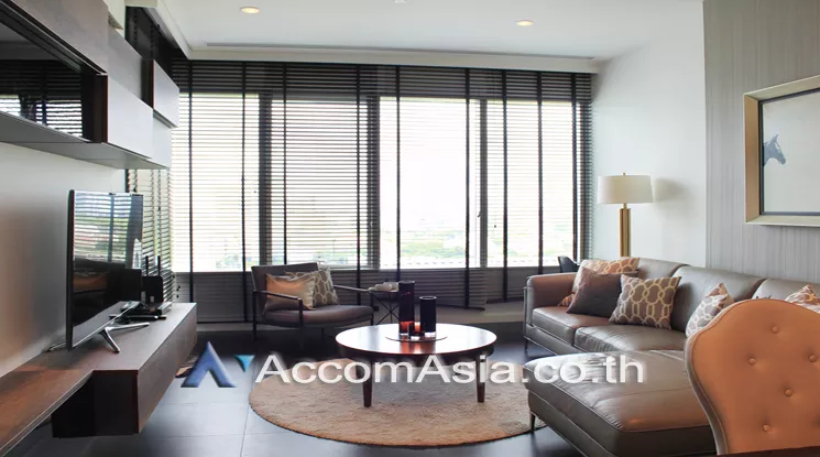 185 Rajadamri Condominium Prime  Location Condo With 2 Bedrooms Walk To  BTS Ratchadamri