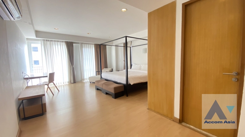 6  3 br Apartment For Rent in Sukhumvit ,Bangkok BTS Phrom Phong at The Prestigious Residential AA24954