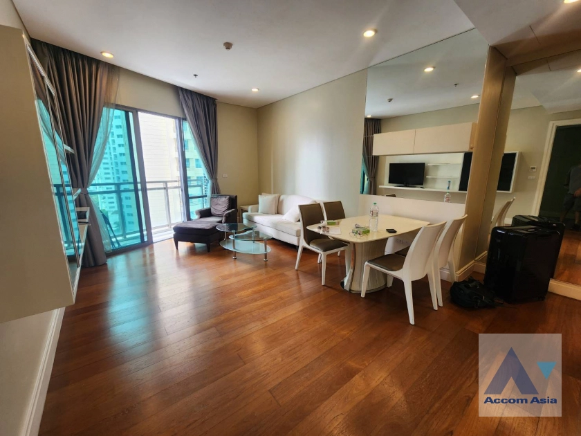 Corner Unit |  1 Bedroom  Condominium For Rent in Sukhumvit, Bangkok  near BTS Phrom Phong (AA24976)