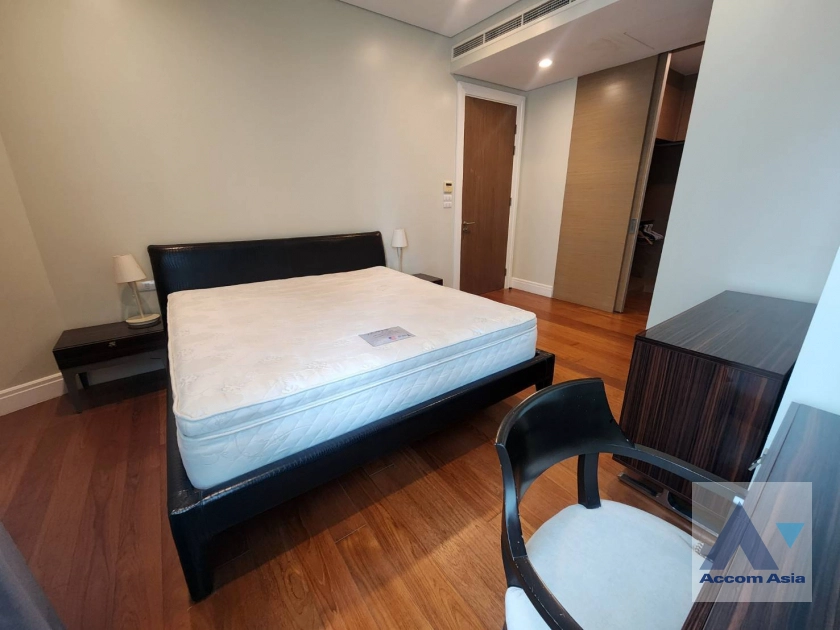 Corner Unit |  1 Bedroom  Condominium For Rent in Sukhumvit, Bangkok  near BTS Phrom Phong (AA24976)