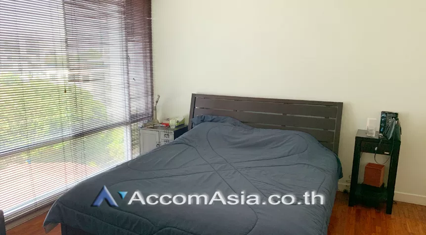  1 Bedroom  Condominium For Rent in Sukhumvit, Bangkok  near BTS Asok - MRT Sukhumvit (AA24999)