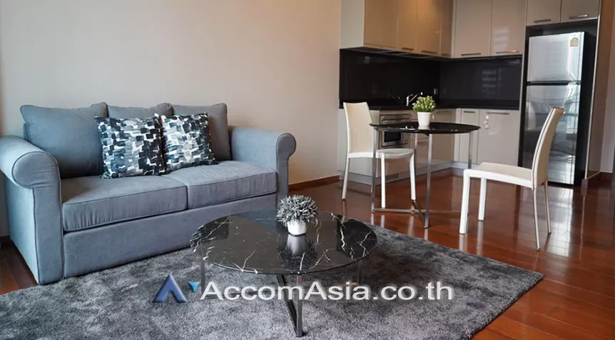  1 Bedroom  Condominium For Rent in Sukhumvit, Bangkok  near BTS Thong Lo (AA25068)