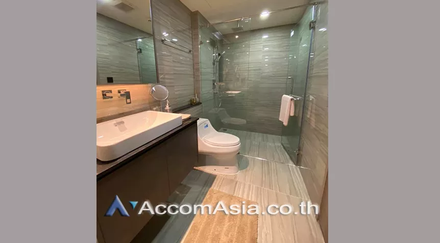 4  1 br Condominium for rent and sale in Ploenchit ,Bangkok BTS Ratchadamri - MRT Silom at KLASS Sarasin Rajdamri AA25074