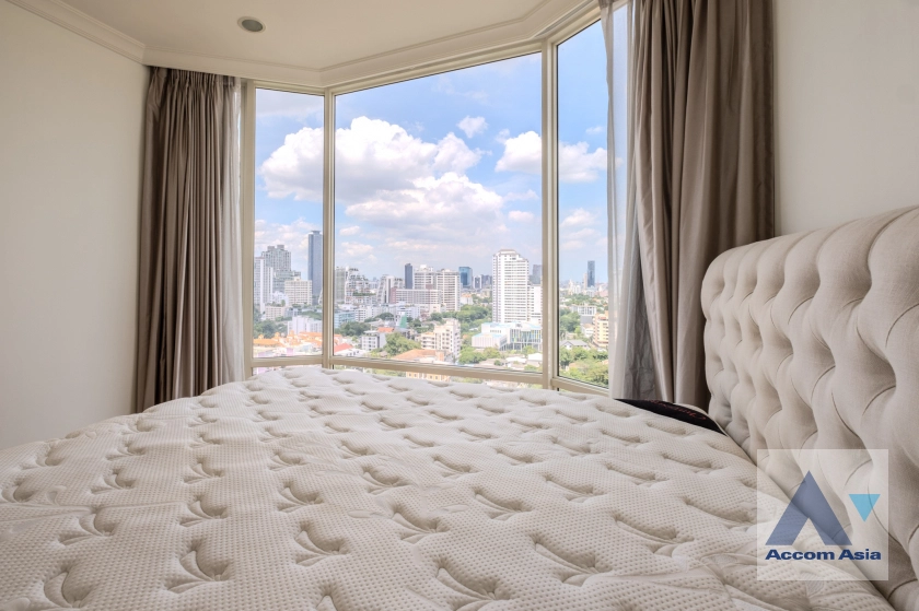 10  2 br Condominium For Sale in Sukhumvit ,Bangkok BTS Phrom Phong at Royce Private Residences AA25110