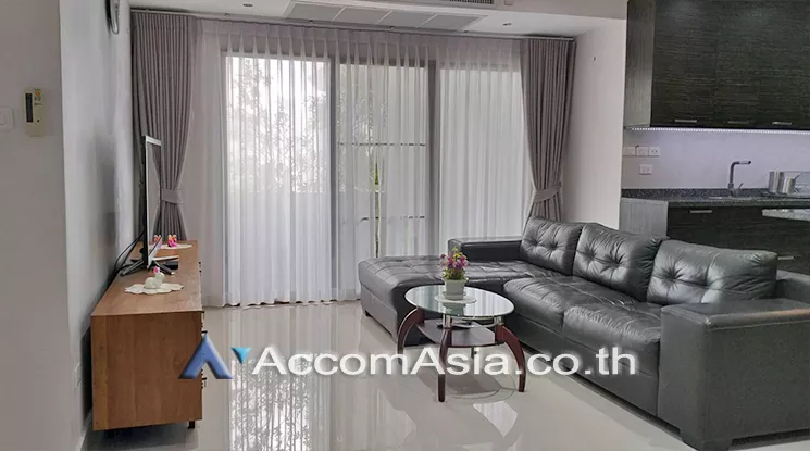  3 Bedrooms  Condominium For Rent in Sukhumvit, Bangkok  near BTS Phrom Phong (AA25129)