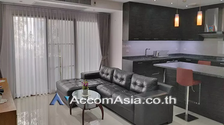  3 Bedrooms  Condominium For Rent in Sukhumvit, Bangkok  near BTS Phrom Phong (AA25129)