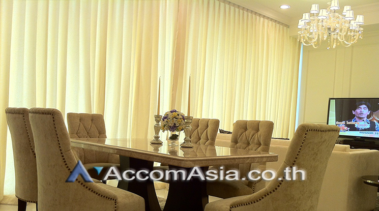  2 Bedrooms  Condominium For Rent & Sale in Sukhumvit, Bangkok  near BTS Phrom Phong (AA25139)