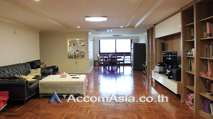 Pet friendly |  3 Bedrooms  Condominium For Sale in Sukhumvit, Bangkok  near BTS Phrom Phong (AA25161)