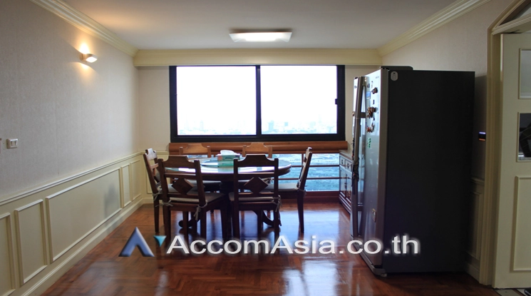 Pet friendly |  3 Bedrooms  Condominium For Sale in Sukhumvit, Bangkok  near BTS Phrom Phong (AA25161)