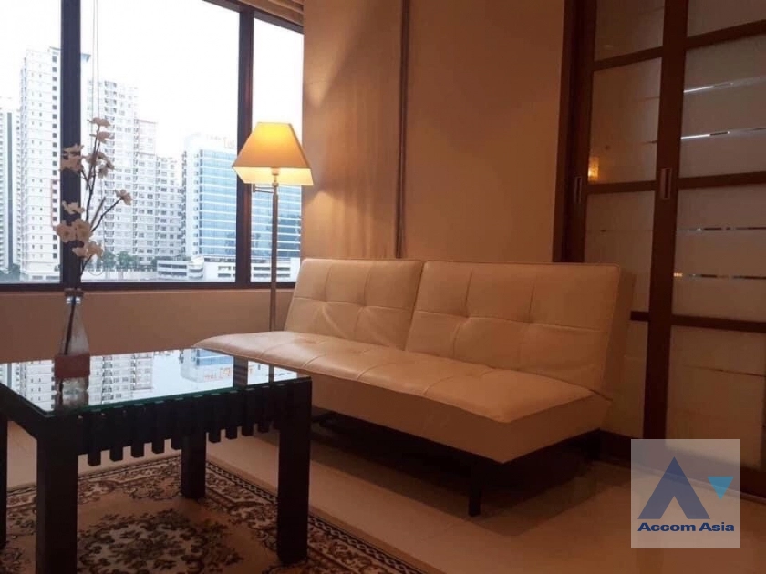  1 Bedroom  Condominium For Rent & Sale in Sukhumvit, Bangkok  near BTS Phrom Phong (AA25171)