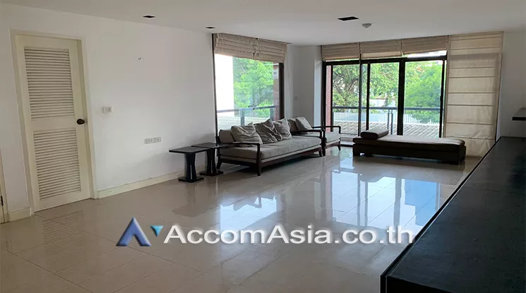 Pet friendly |  3 Bedrooms  Condominium For Rent in Sukhumvit, Bangkok  near BTS Ekkamai (AA25195)