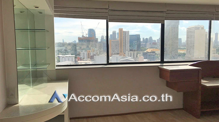 Pet friendly |  3 Bedrooms  Condominium For Rent in Sukhumvit, Bangkok  near BTS Phrom Phong (AA25255)