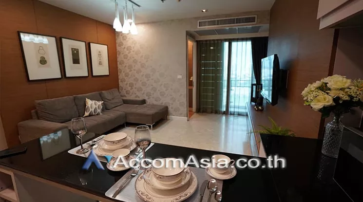  2 Bedrooms  Condominium For Rent in Sukhumvit, Bangkok  near BTS Ekkamai (AA25278)