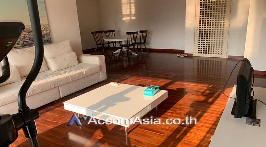  2 Bedrooms  Condominium For Rent in Sathorn, Bangkok  near BRT Thanon Chan (AA25282)