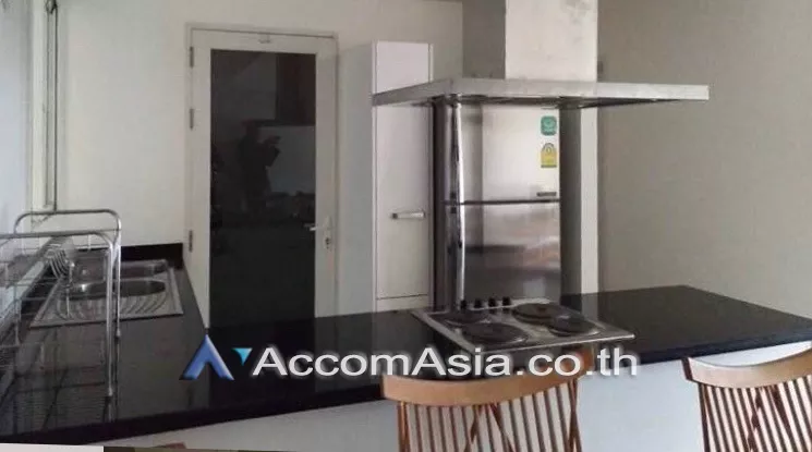 Corner Unit | Baan Siri 31 Condominium