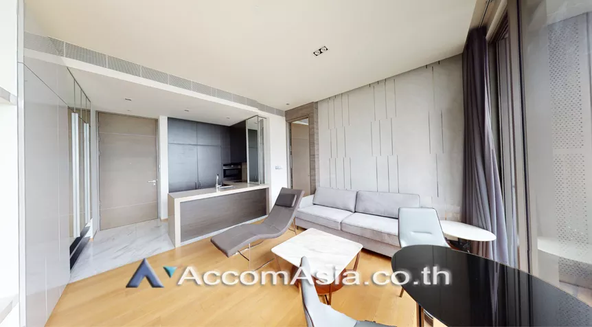  1 Bedroom  Condominium For Rent in Silom, Bangkok  near MRT Lumphini (AA25298)