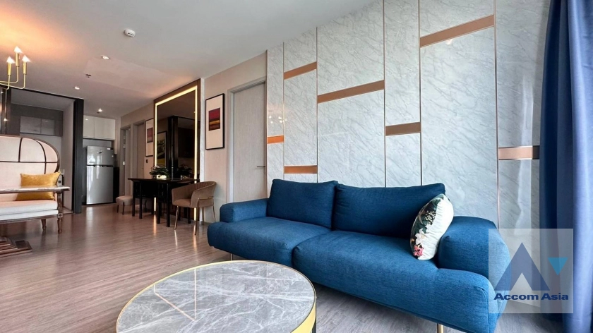 2 Bedrooms  Condominium For Rent in Sukhumvit, Bangkok  near BTS Ekkamai (AA25317)