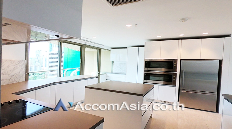 5  4 br Condominium For Rent in Sukhumvit ,Bangkok BTS Asok - MRT Sukhumvit at The Lakes AA25341