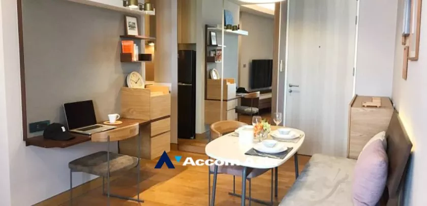  2 Bedrooms  Condominium For Rent in Sukhumvit, Bangkok  near BTS Phrom Phong (AA25375)