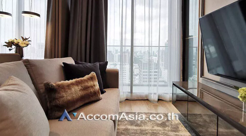  1 Bedroom  Condominium For Rent in Silom, Bangkok  near BTS Chong Nonsi (AA25378)