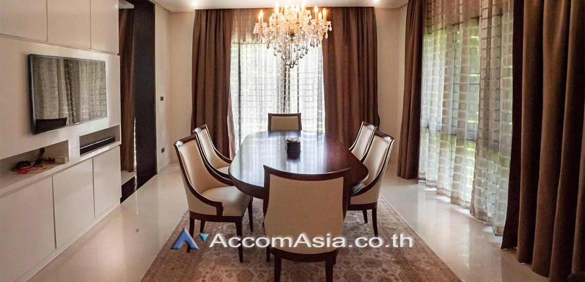 5  3 br House For Rent in Lat phrao ,Bangkok   at Baan Issara Rama 9 AA25399