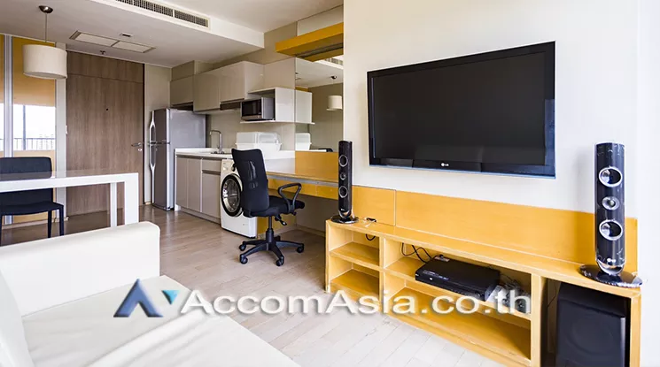  1 Bedroom  Condominium For Rent in Sukhumvit, Bangkok  near BTS Thong Lo (AA25480)