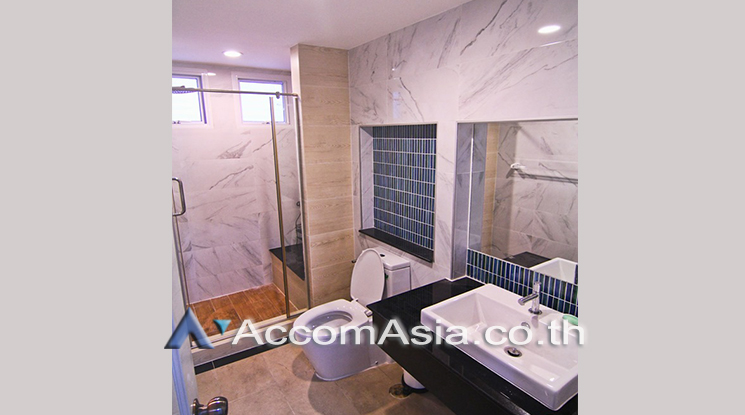 19  4 br Townhouse for rent and sale in Sukhumvit ,Bangkok BTS Bang Chak at Leon Sukhumvit 62 AA25542