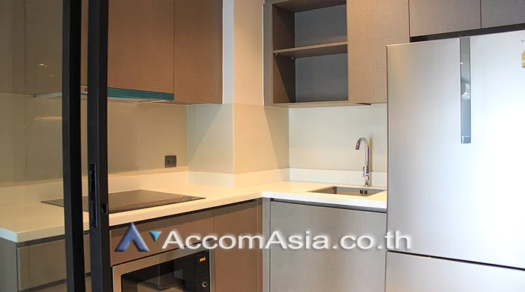  2 Bedrooms  Condominium For Rent in Sukhumvit, Bangkok  near BTS Ekkamai (AA25543)