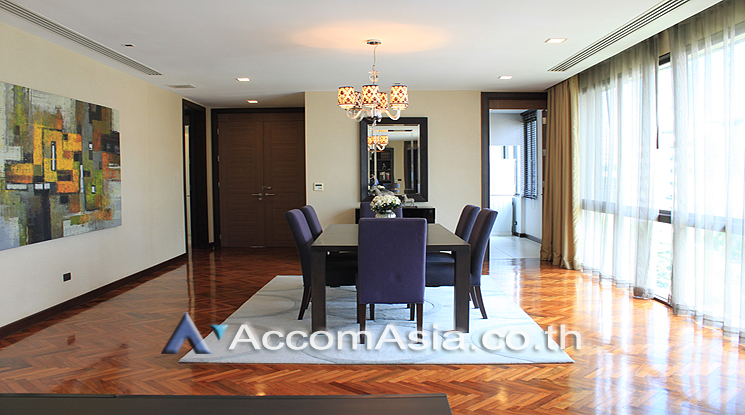 Big Balcony |  2 Bedrooms  Apartment For Rent in Sukhumvit, Bangkok  near BTS Ekkamai (AA25587)