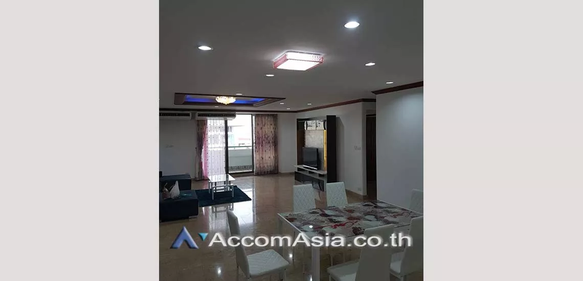  3 Bedrooms  Condominium For Rent in Sukhumvit, Bangkok  near BTS Asok - MRT Sukhumvit (AA25598)